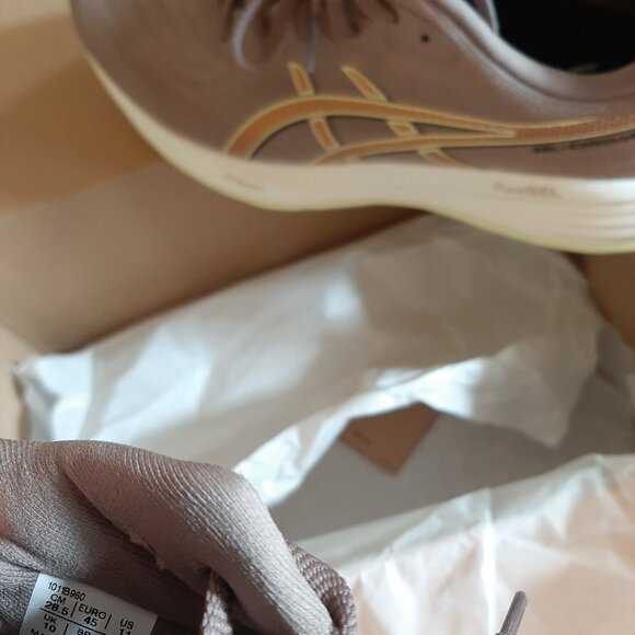 Asics Gel-Cumulus 27 Mens Size 11 - Picture 6 of 7